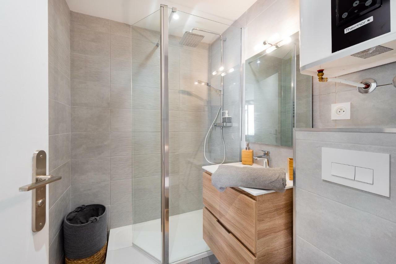 Suites Gaya Confort - Centre Ville 몽펠리에 외부 사진