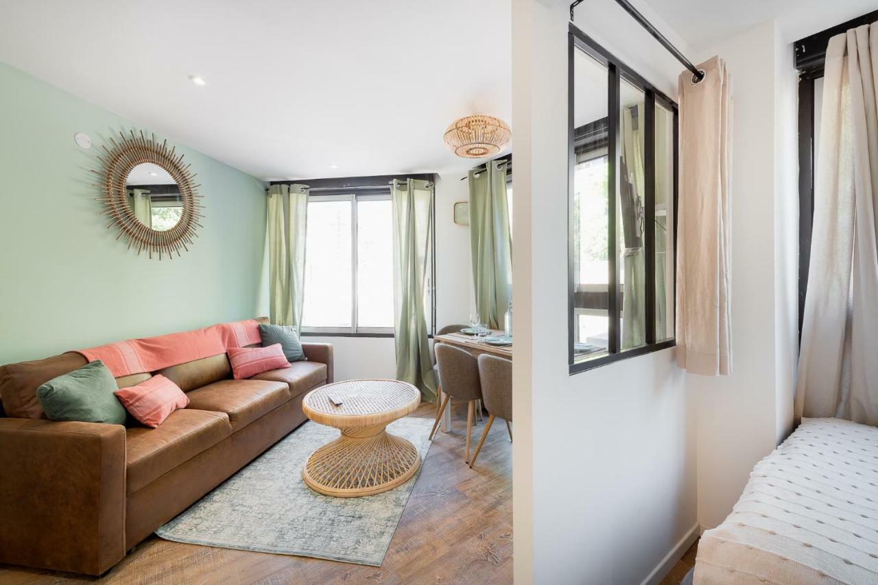 Suites Gaya Confort - Centre Ville 몽펠리에 외부 사진