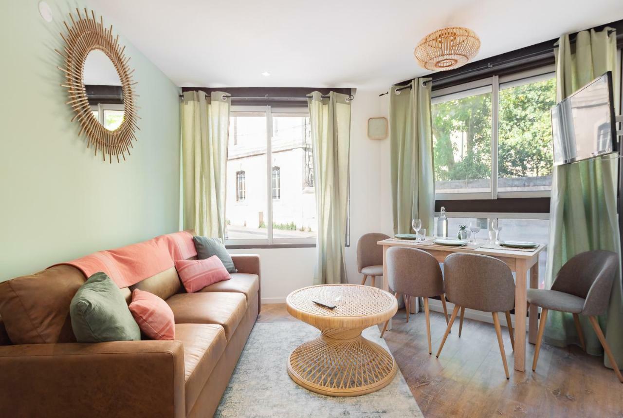 Suites Gaya Confort - Centre Ville 몽펠리에 외부 사진